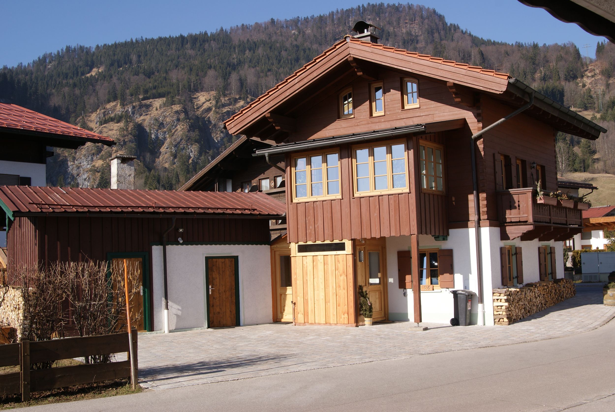 Hausansicht beim Schlenz.jpg