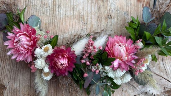 Workshop Flower Hoop aus Trockenblumen