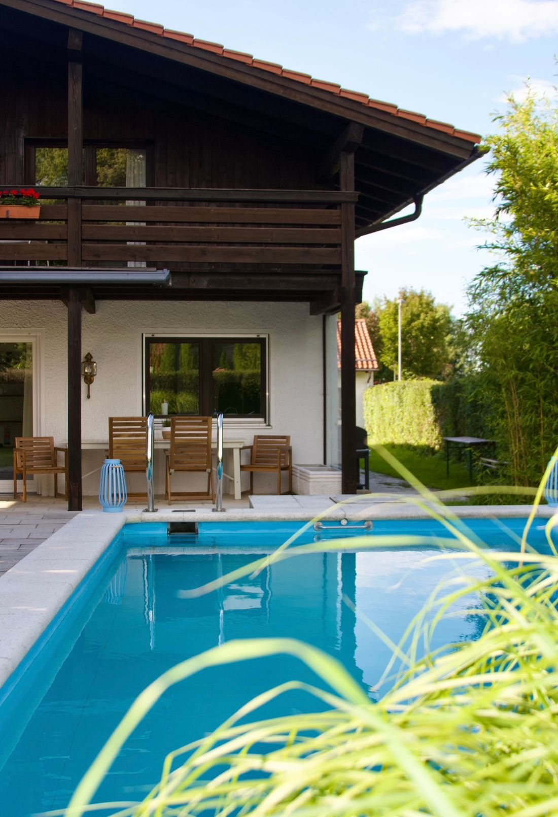 Garten mit Pool