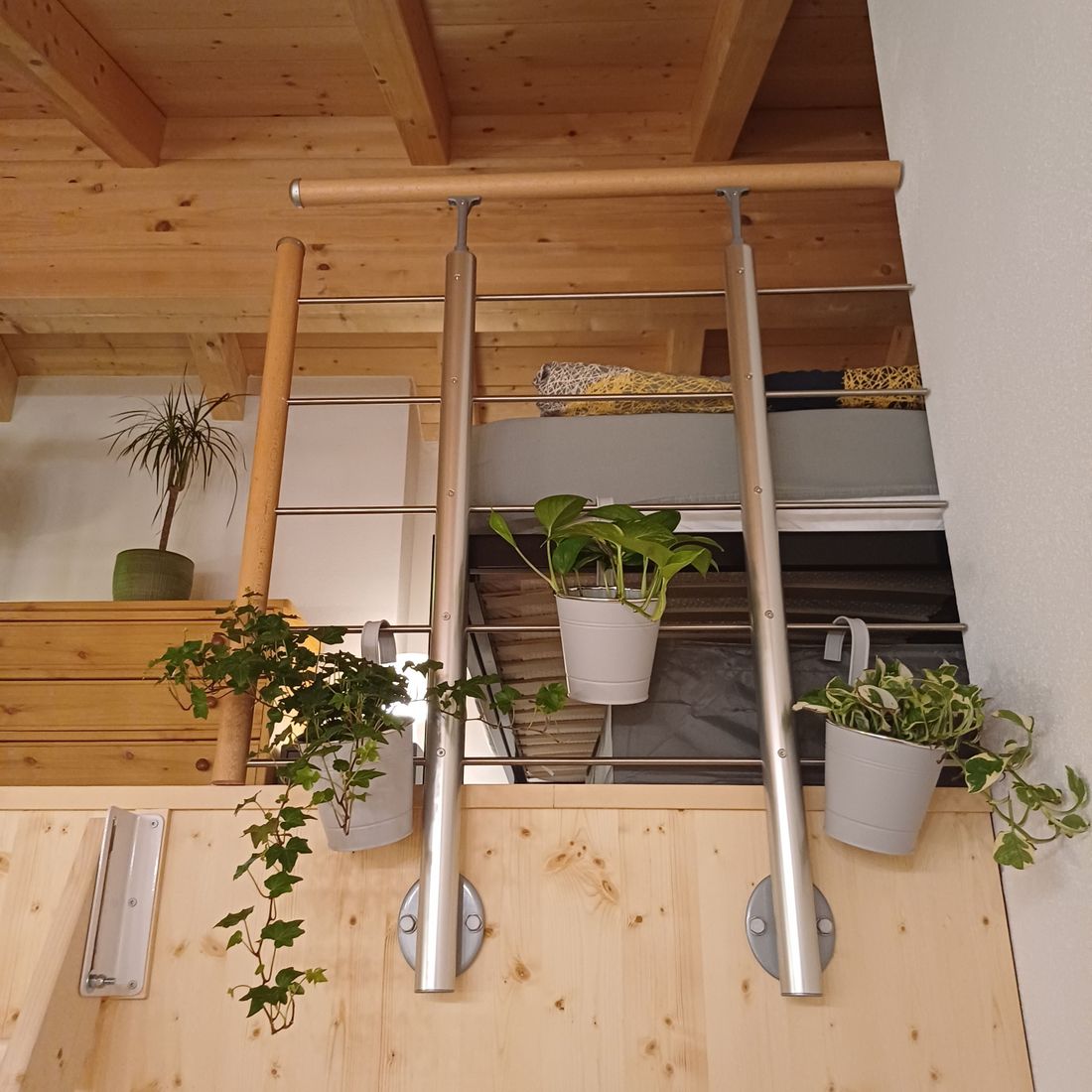 Blick aus der Küche nach oben