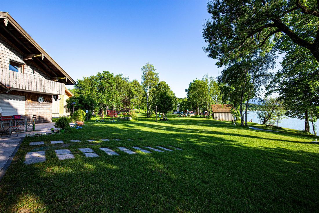 Ferienwohnungen am Strandbad - Liegewiese