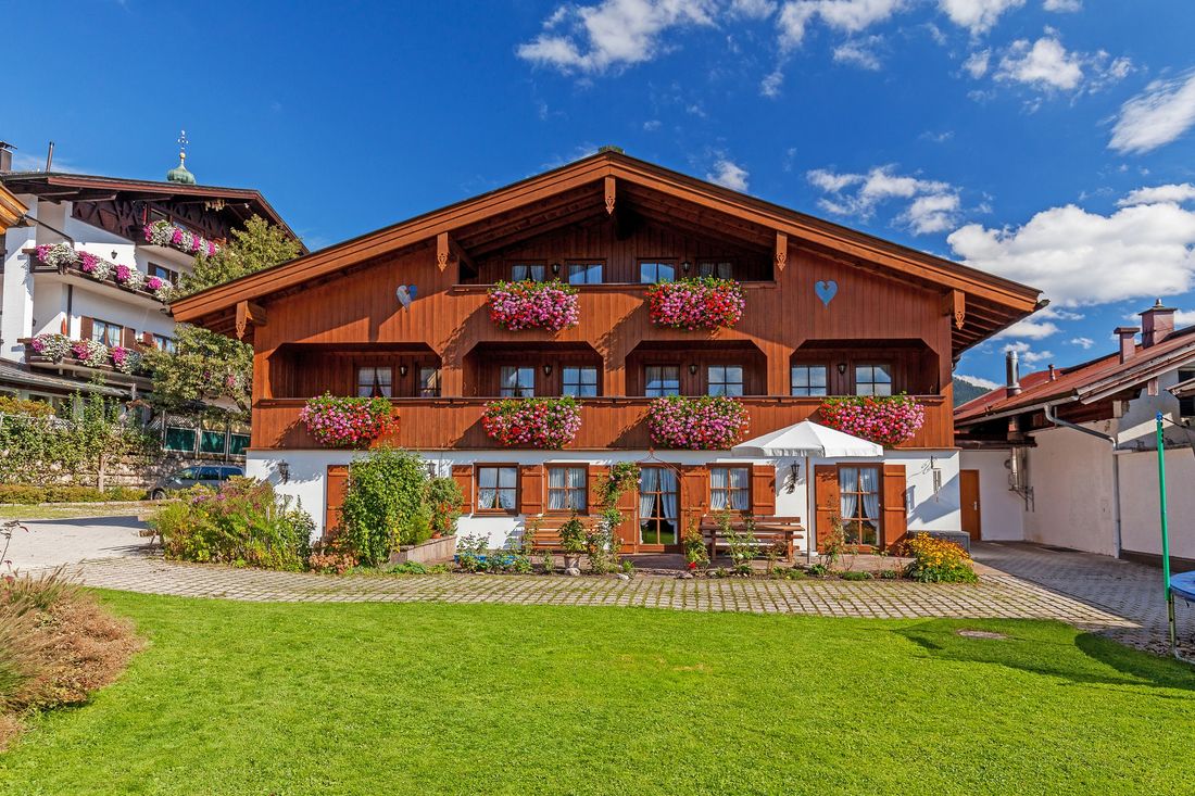 Aussenansicht West Sommer