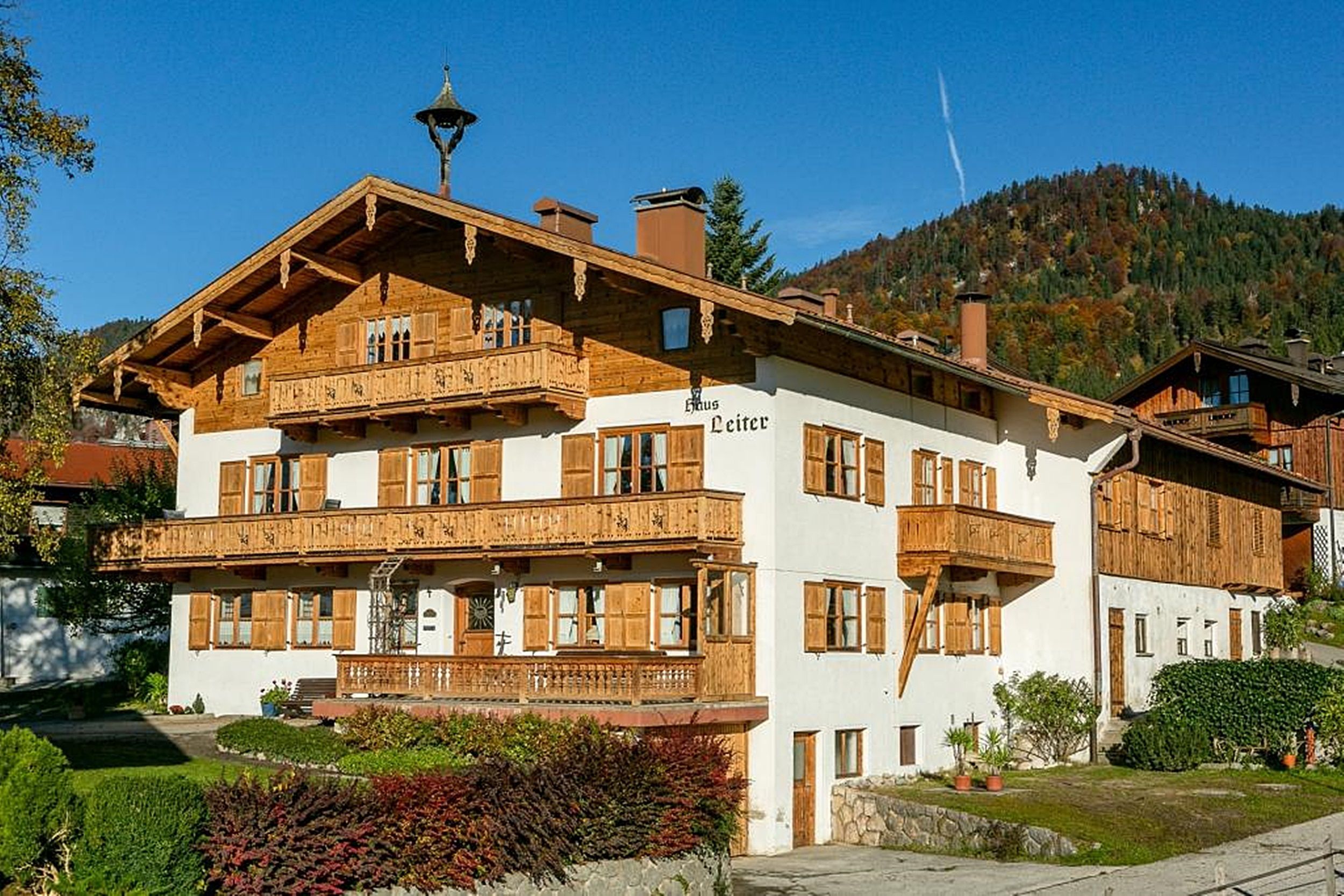 Haus Leiter im Sommer