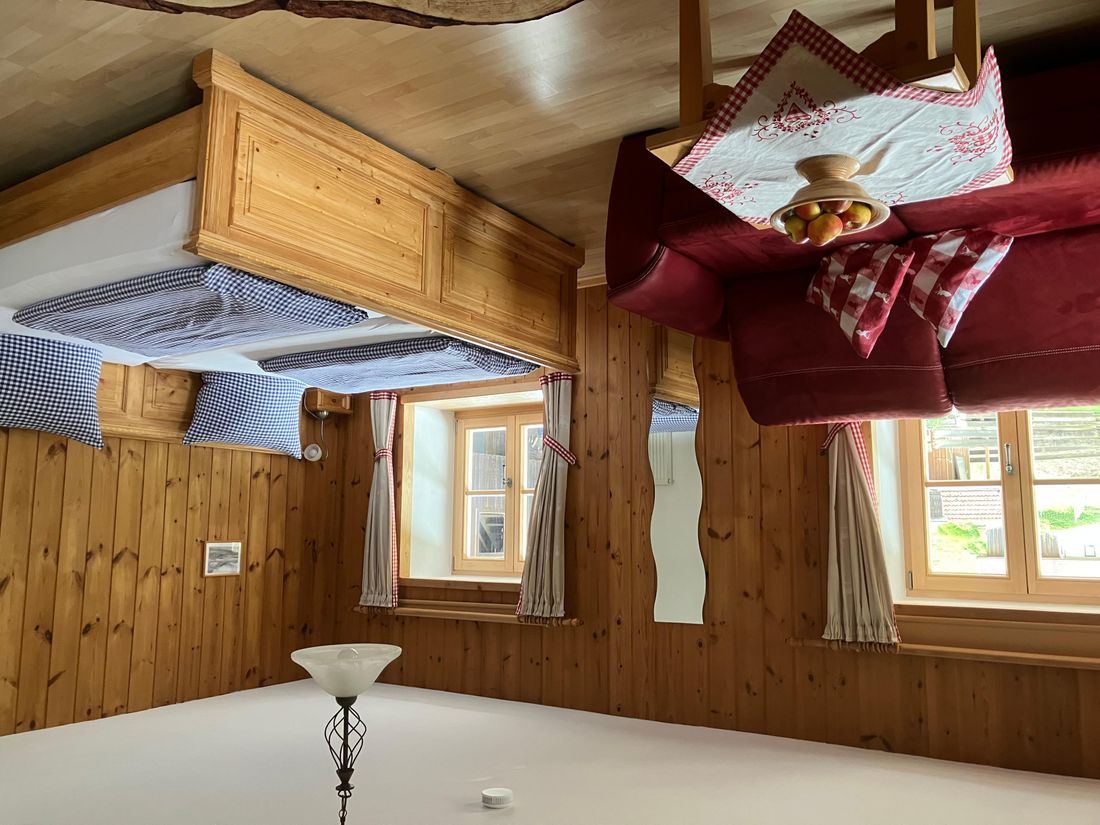 Schlaf/Wohnbereich Ferienwohnung Burgl