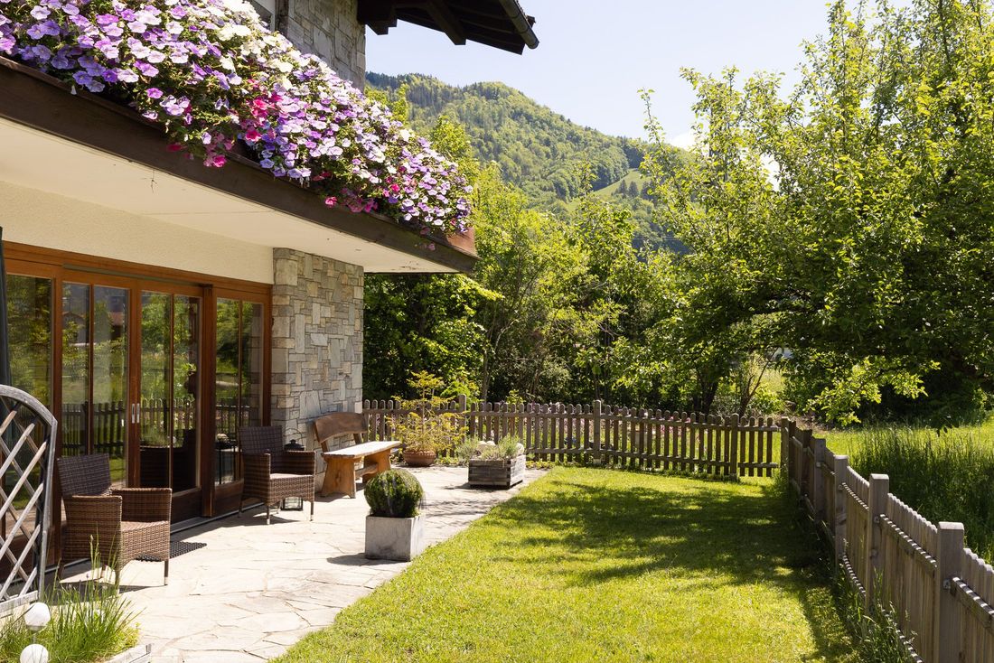 Landhaus Pichler mit Blumenschmuck
