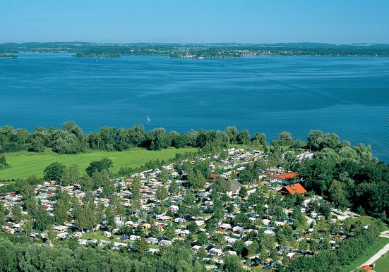 Chiemsee Camping Rödlgries Luftaufnahme-See