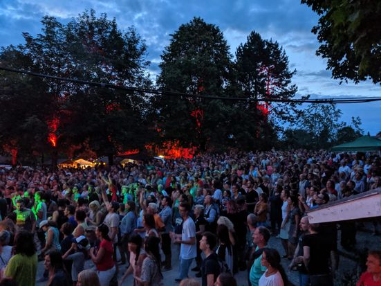 grimmig-und-grantig-viele-besucher_2