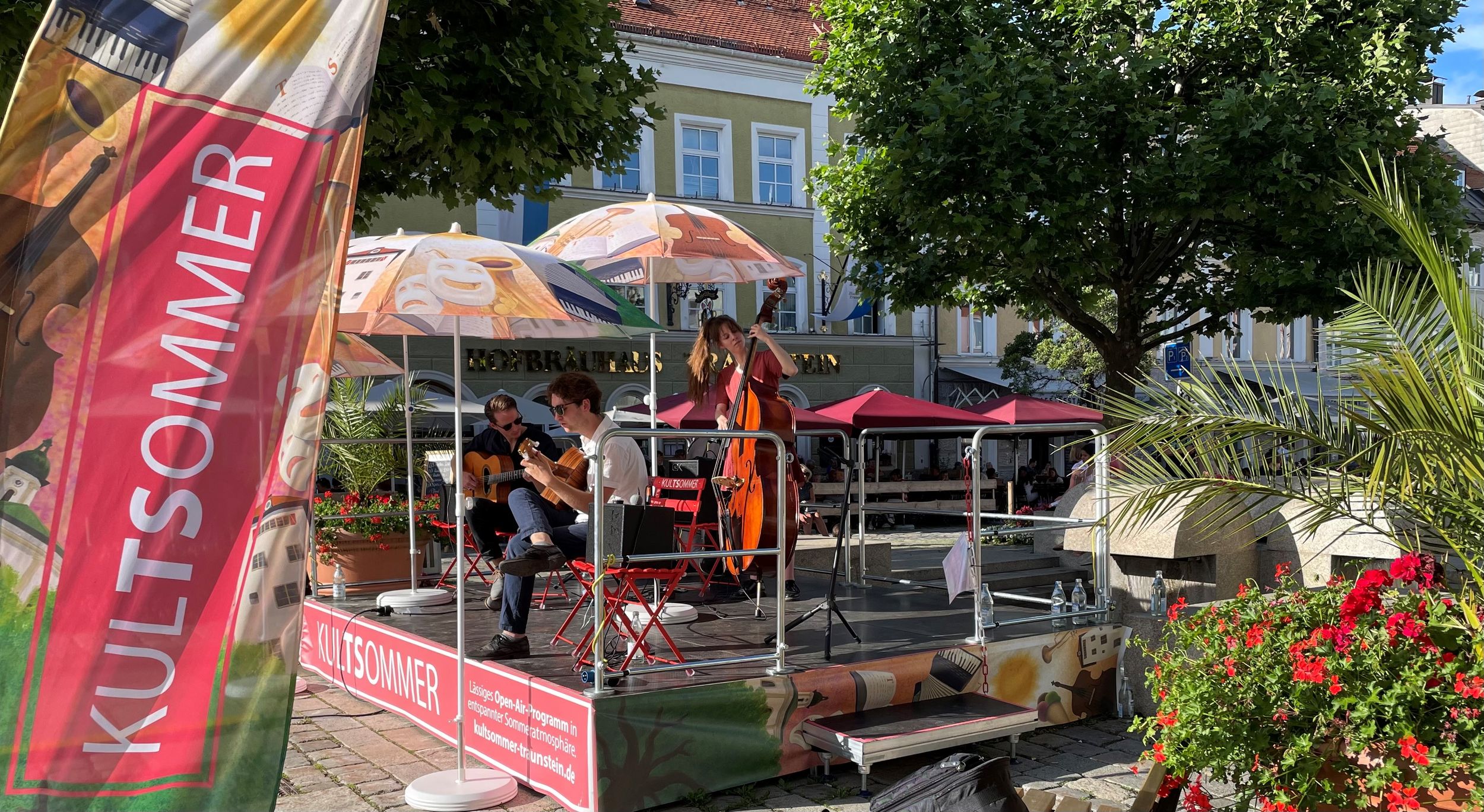 Elias Prinz Trio beim Kultsommer in Traunstein