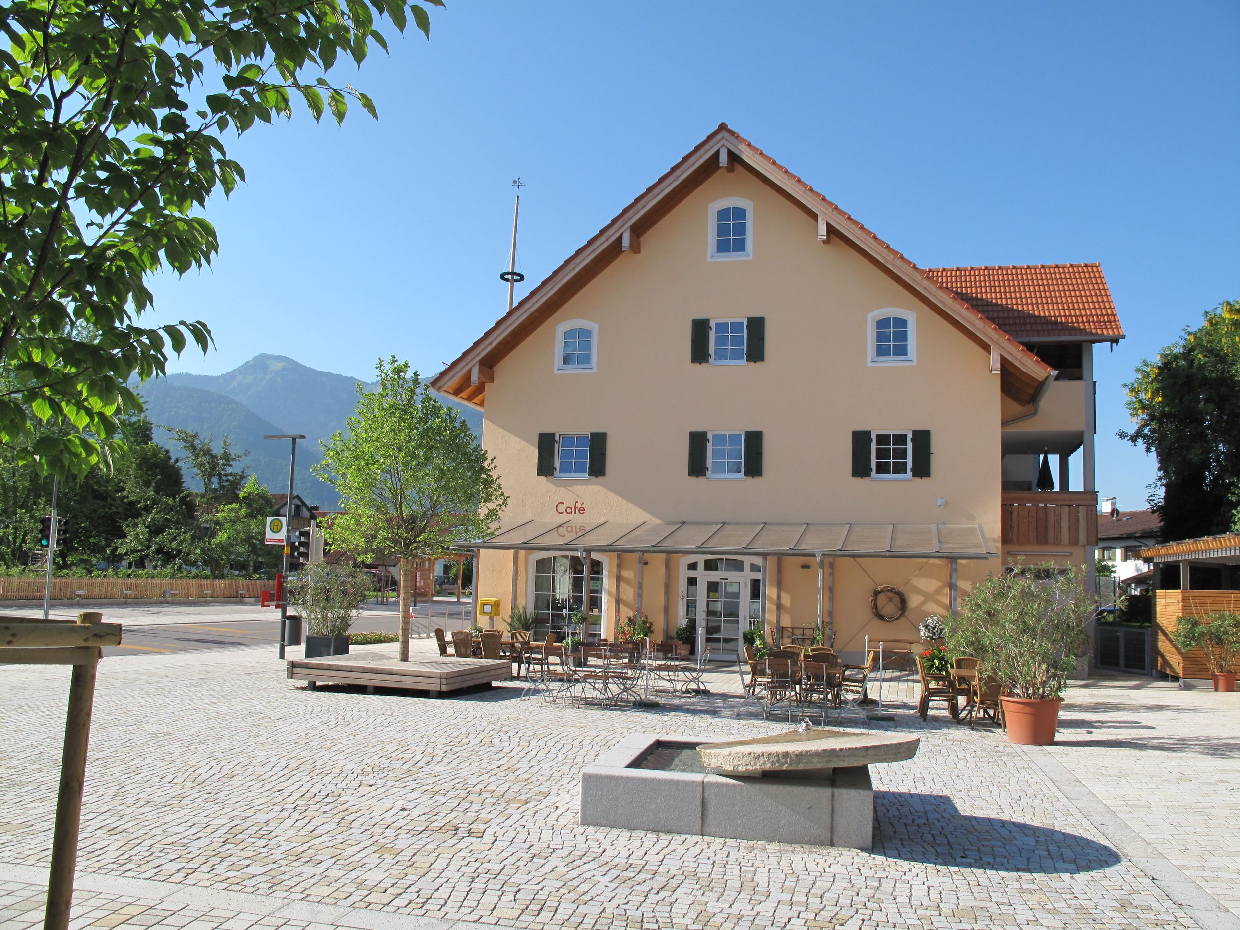 Mietenkamer Dorfplatz