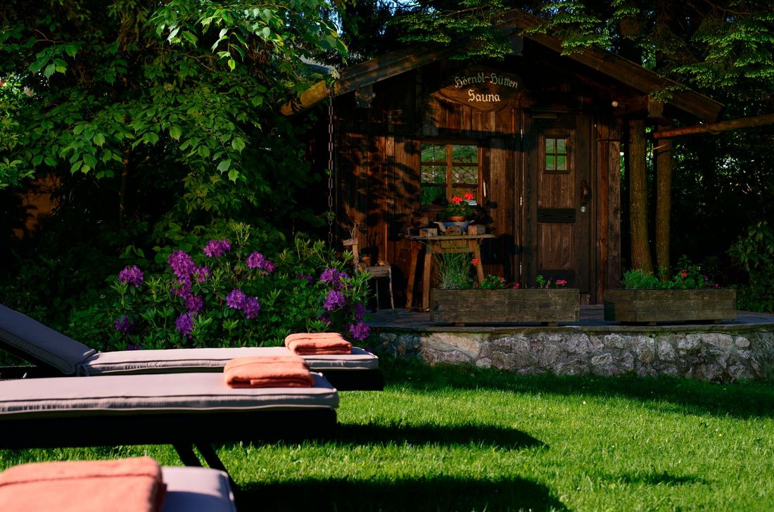 Sauna Garten Sommer