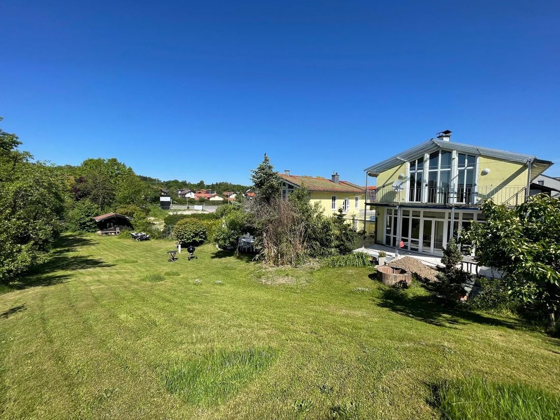 Blick auf die Südseite des Hauses