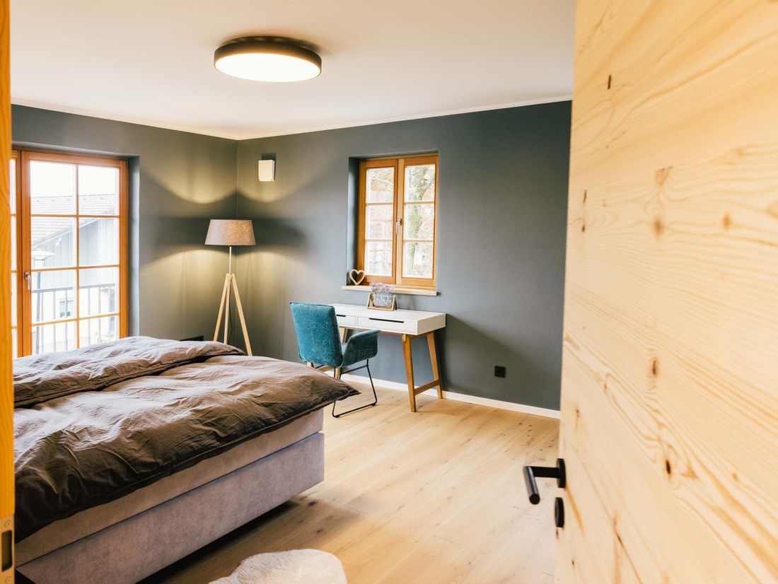 Schlafzimmer 1