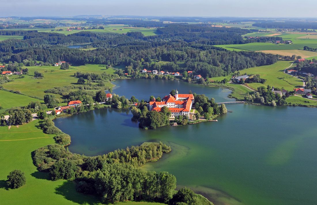 Luftbild Kloster Seeon Tanja Ghirardini