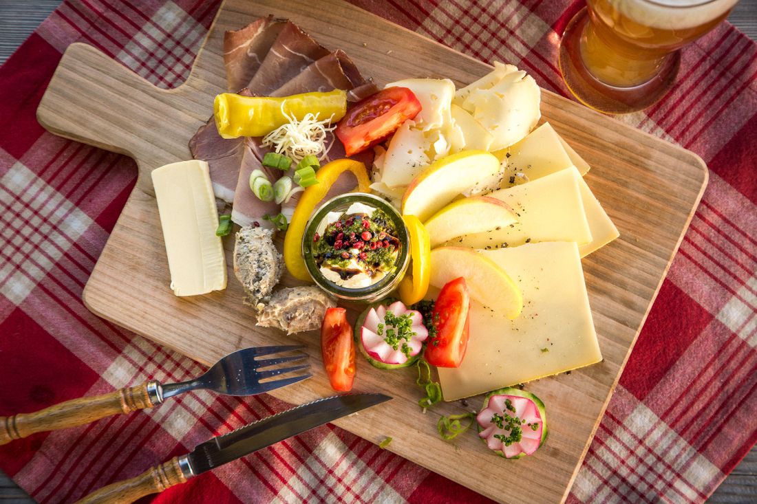 Bayerische Almbrotzeit