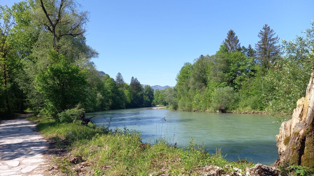 Achendamm Wanderweg in Unterwössen