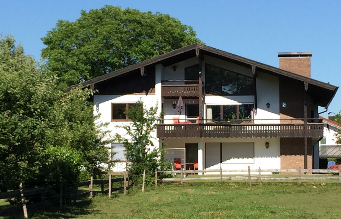 Außenansicht auf die Terrasse der Ferienwohnung