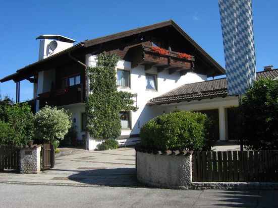 house view in summer