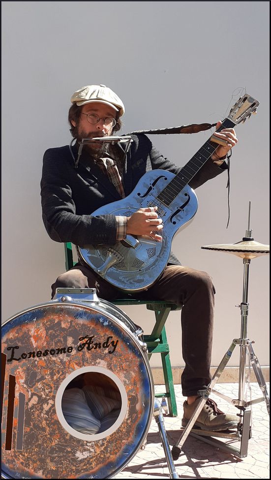 lonesomeandyonemanband