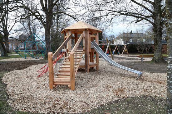 2024-041 Spielplatz Wochinger Spitz 01