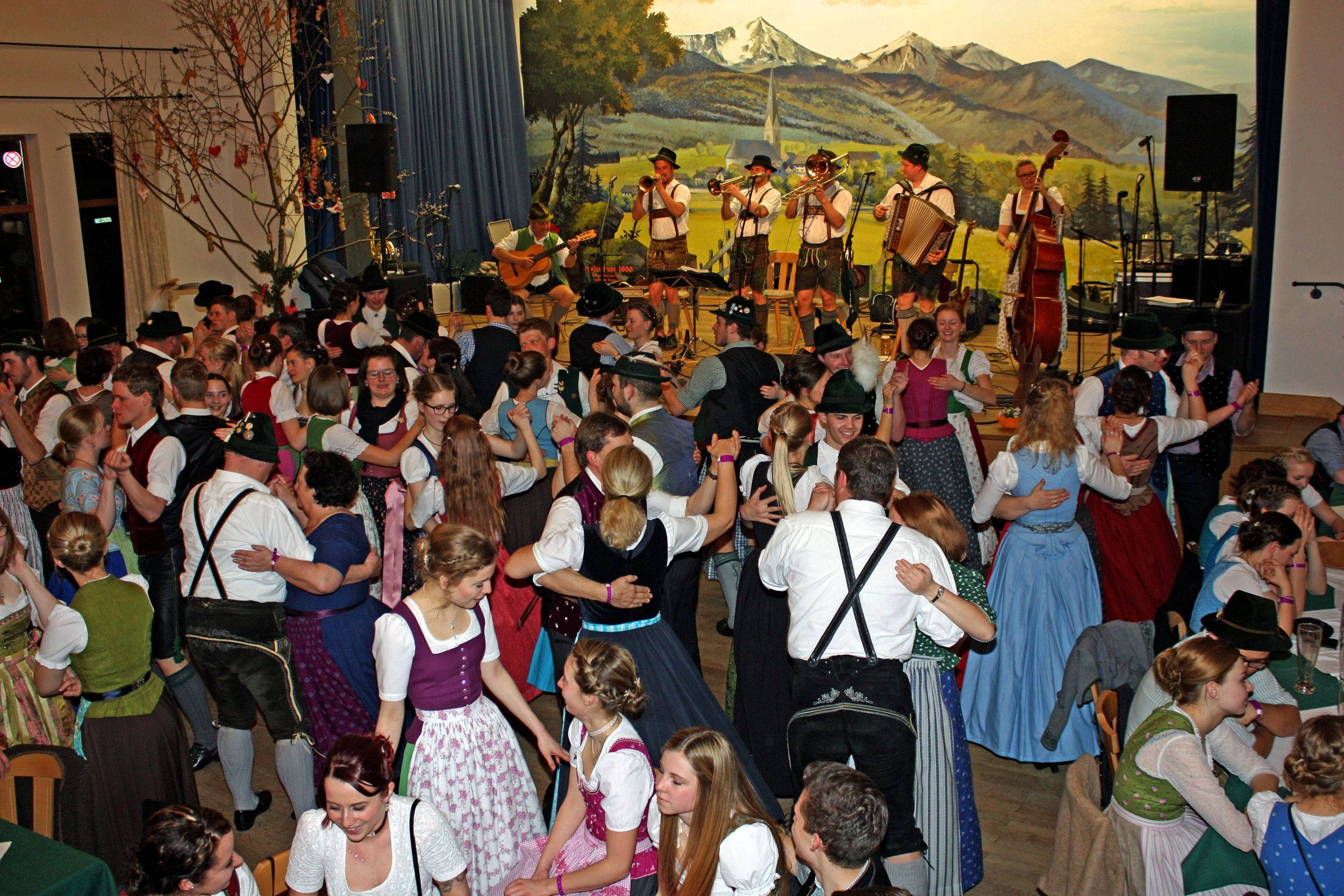 osterkranzl2016-gtev-siegsdorf