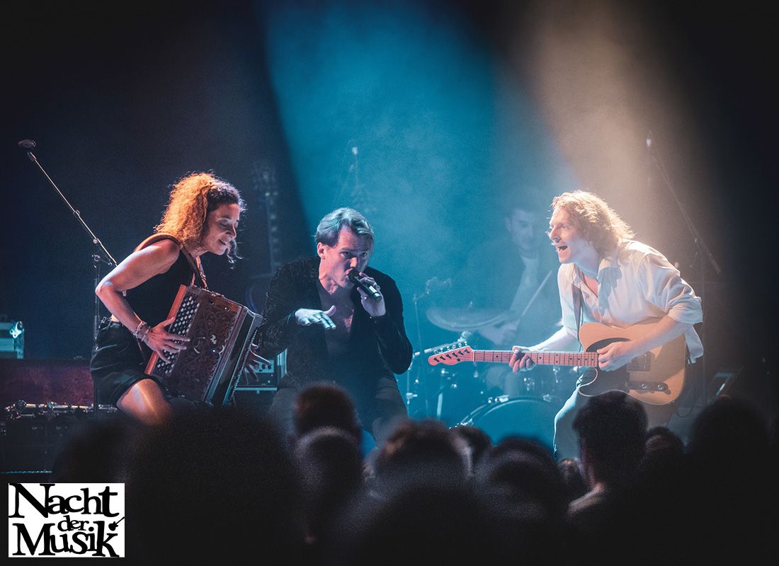 2026-05-09_NdM_Jagas_muffathalle_c_alexander_scharf-couverture