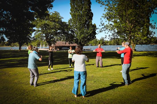 Qigong am See