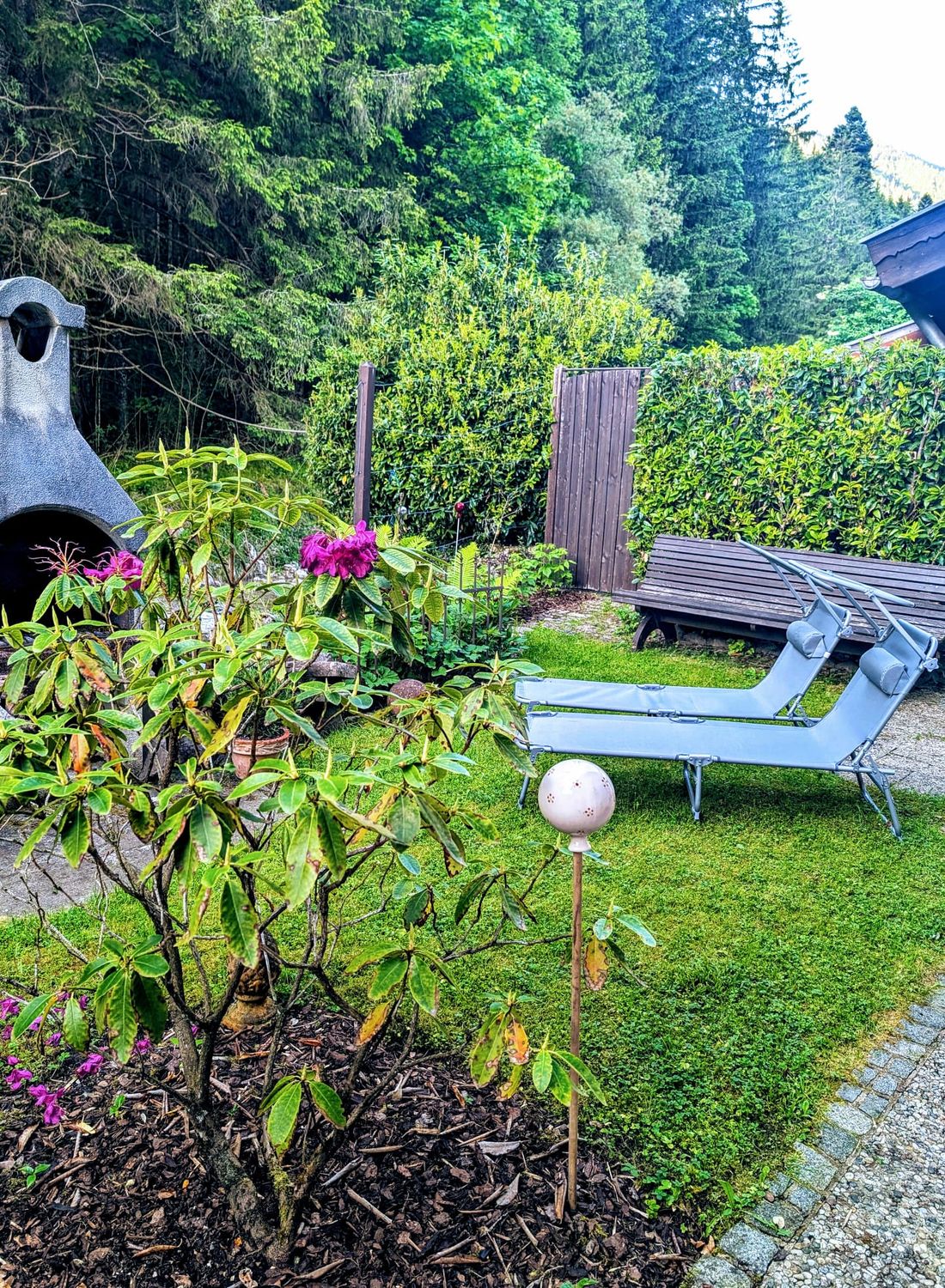 Liegewiese am Bach