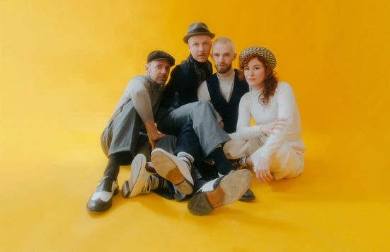 k1 Marina and the Kats