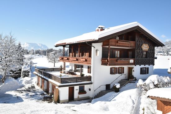 Haus Döllerer im Winter