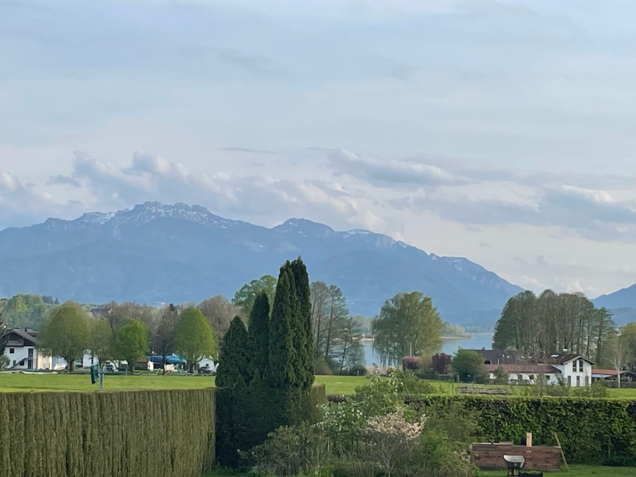 Blick zum See von der Terasse