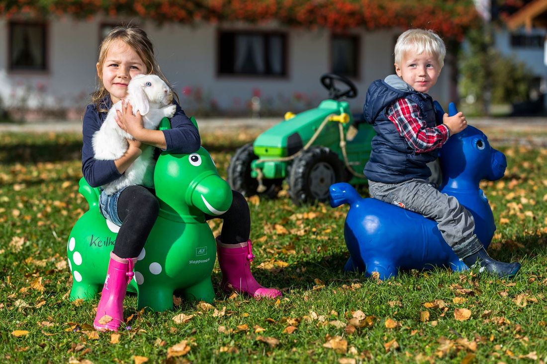 spielende Kinder