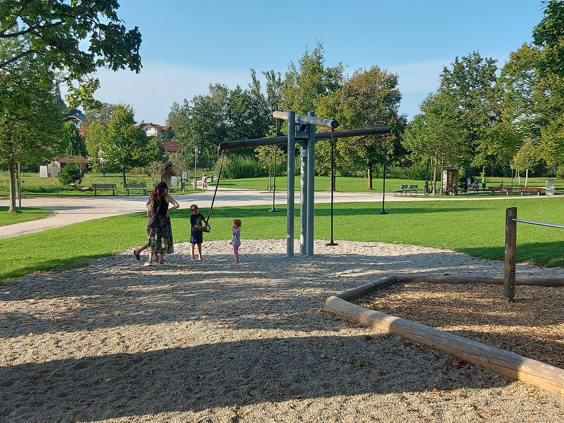 Erlebnisspielplatz im Kurpark Waging