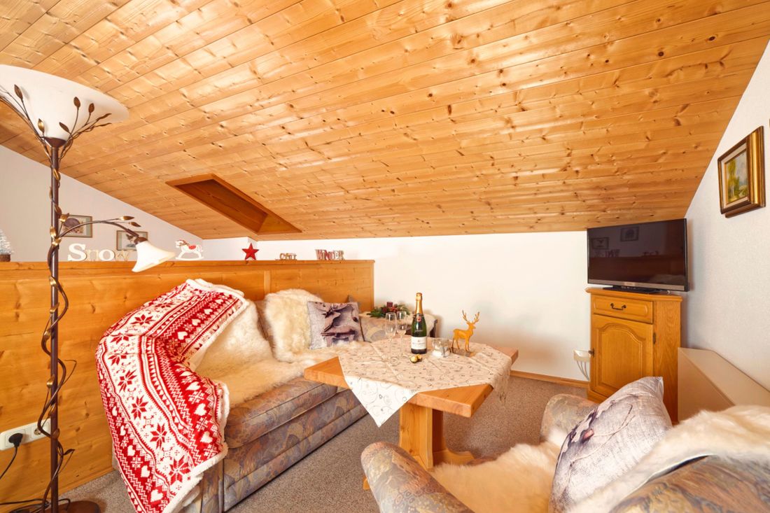 Wohnung 2 von 3: Giebelstadl Wohnbereich