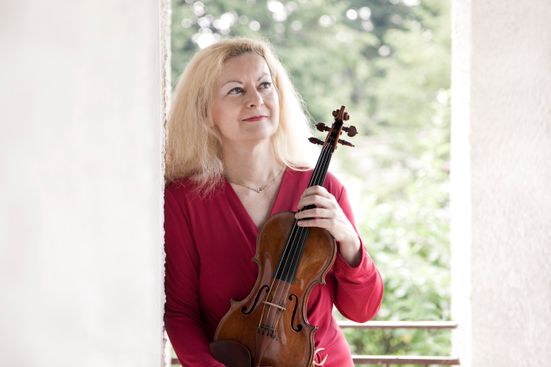 Katrin Ambrosius