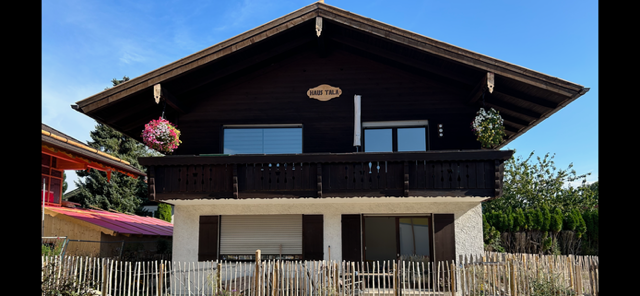 Haus Außenansicht