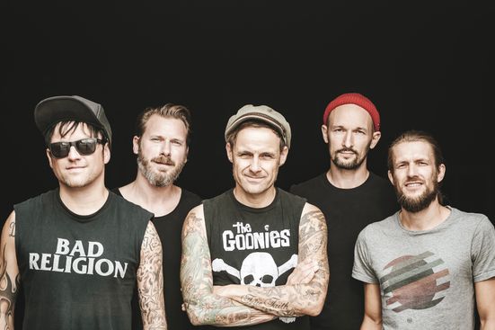 09 donots-marcel-weste