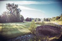 Blick auf den Golfclub Anthal am Waginger See