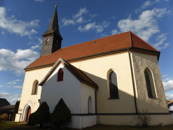 Johanneskirche  Tourist-Information Grabenstätt