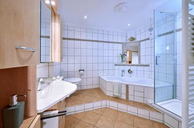 Bad in der Wohnung "Waldblick"